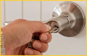 Exclusive Locksmith Service Westminster, CO 303-566-0915 - 16-emergency-unlock